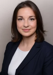 Porträt von KNOLL-Mitarbeiterin Karin Rutz.