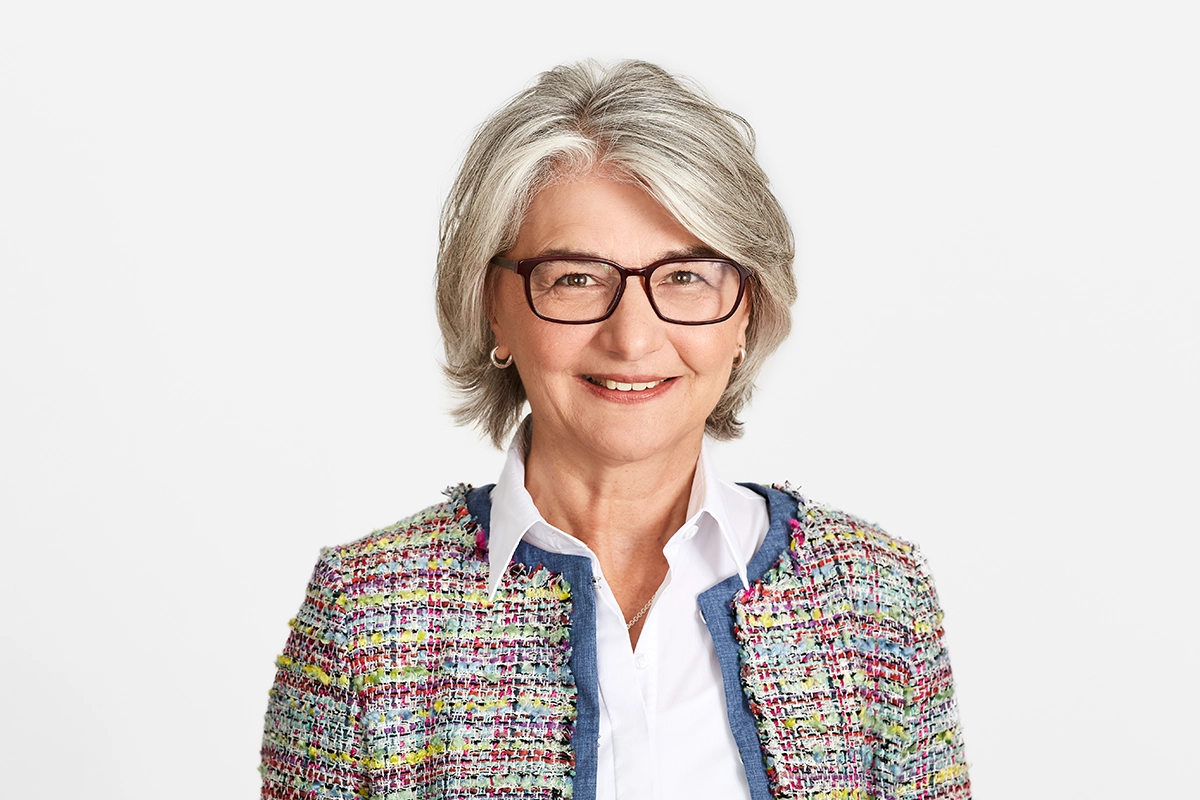 KNOLL Dozentin Brigitte Wiendl