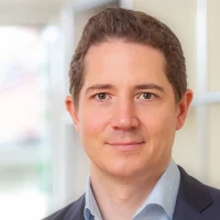 KNOLL Dozent Benjamin Schimmel