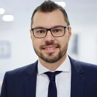 KNOLL Dozent Marco Hess